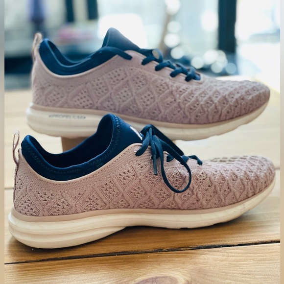 APL Shoes - APL TECH LOOM PHANTOM